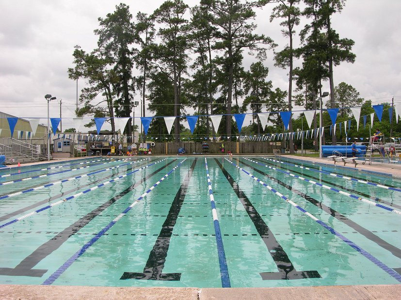 Dad's Club 50 meter olympic pool and childrens pool 1006 Voss Road (37)